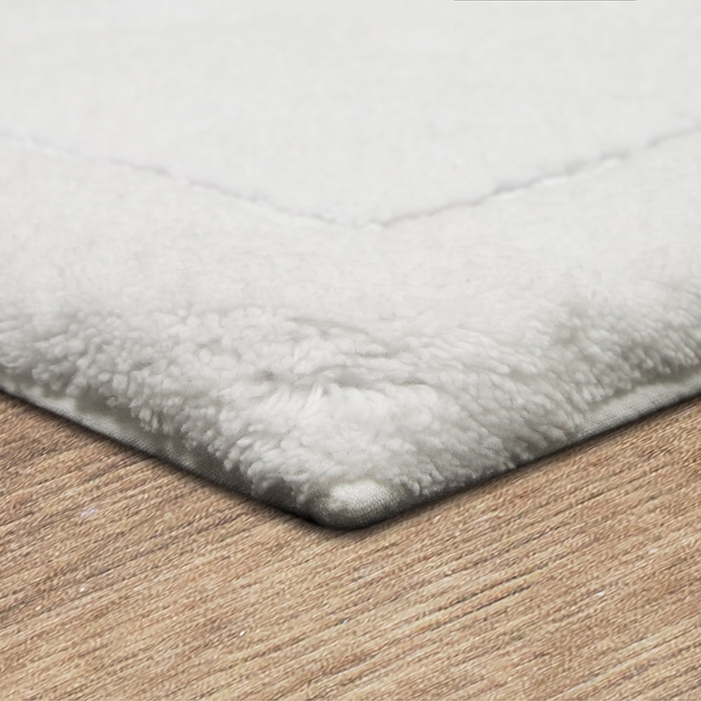 Mohawk Home Regency Plush Stain/Fade Resistant Non-Slip Machine Washable Bath Mat, White, 2' 3" x 3' 9"