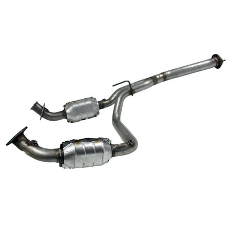 Walker Exhaust Ultra EPA 40641 Direct Fit Catalytic Converter Fits select: 2003-2008 CHEVROLET EXPRESS G1500, 2003-2005 CHEVROLET EXPRESS G2500