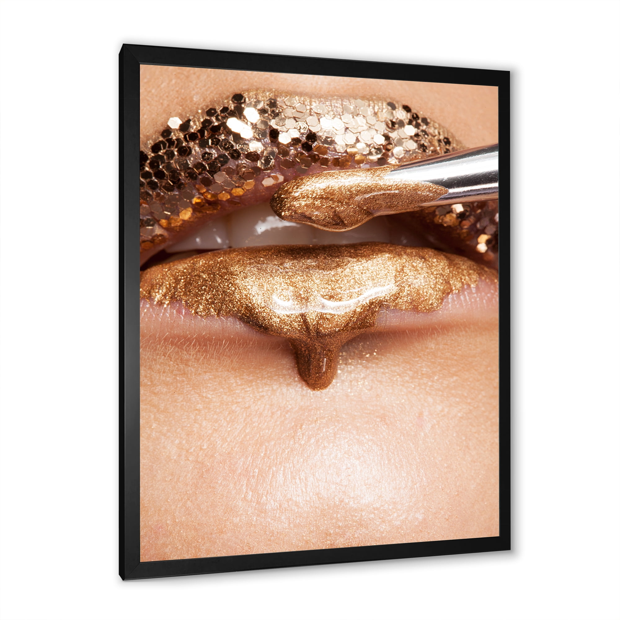 Designart 'Lipstick and Makeup On The Face Of A Beautiful Model' Modern Framed Art Print