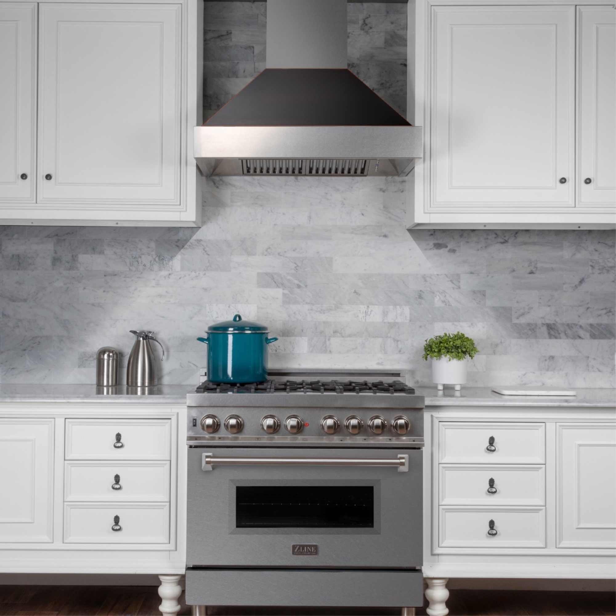 30" DuraSnow Stainless Steel Range Hood with Oil Rubbed Bronze Shell (8654ORB-30)