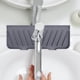 thumbnail image 4 of Alfombrilla de silicona antideslizante para fregadero de cocina, protector de encimera para secar agua Gris, 4 of 9
