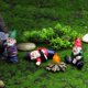 thumbnail image 3 of Gnomos de jardín en Miniatura Juego de 4 Figuras de Gnomos para Jardines de Hadas Gnomos Pequeño Adorno para Exteriores Micro Decoración,11 Feliz Sencillez, 3 of 5