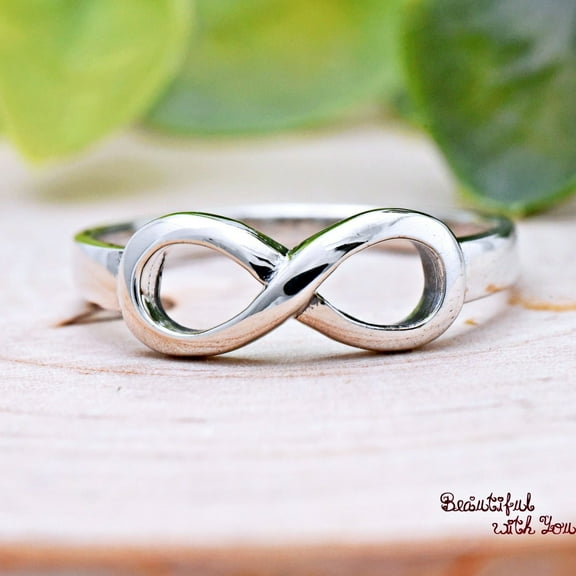 Minimalist Infinity Symbol Ring, Solid 925 Sterling Silver Promise Ring for Her, Dainty Silver Infinity Anniversary Ring, Valentines Gift for Women Ring Size 5.25