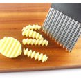 thumbnail image 4 of Cortador de papas fritas corrugado multifuncional de acero inoxidable Cortador de cebollas y verduras Negro, 4 of 5