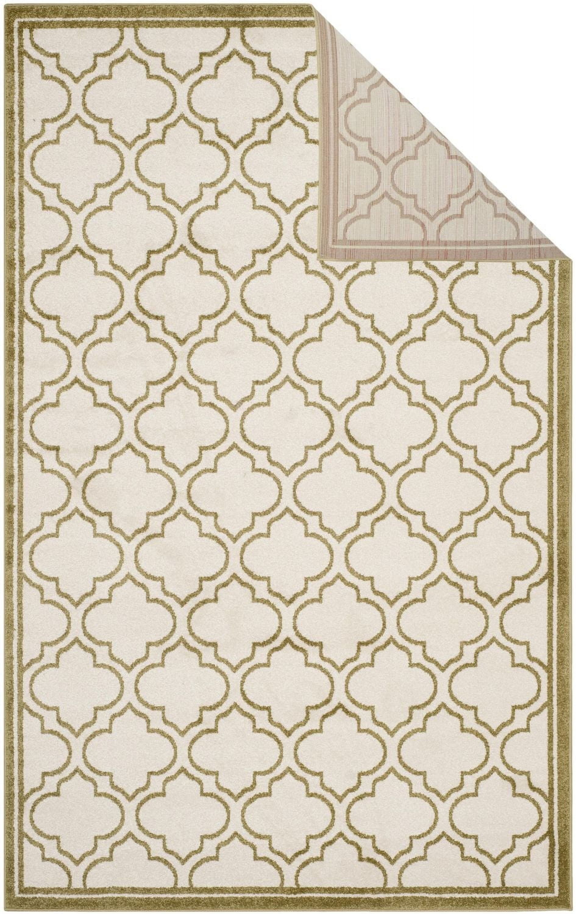 Safavieh Amherst Wilson Geometric Area Rug