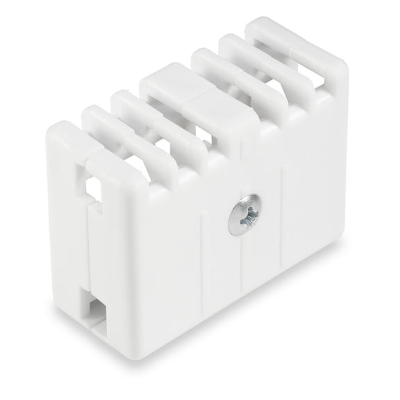Rubbermaid FG3D67LOWHT 4.5 White Direct Mount Joiner Plate