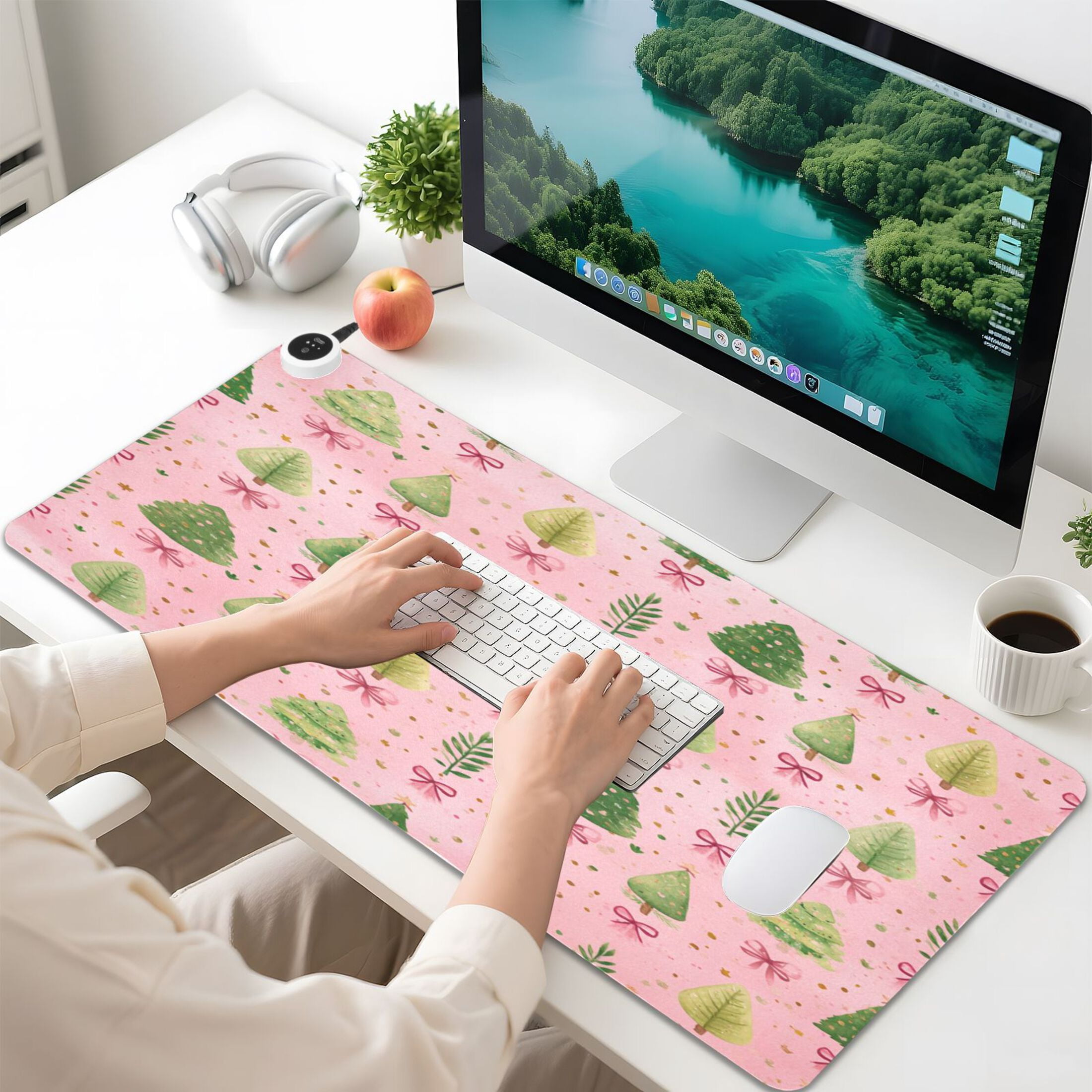 Large Heated Desk Mat Mouse Pad 31.5"x13"PU Leather Graphene Heating Desk Warmer with 3 Temperature Settings 110V US Plug Non-Slip Warm Pad for Home, Office, and Gaming Cute Christmas Tree Pattern