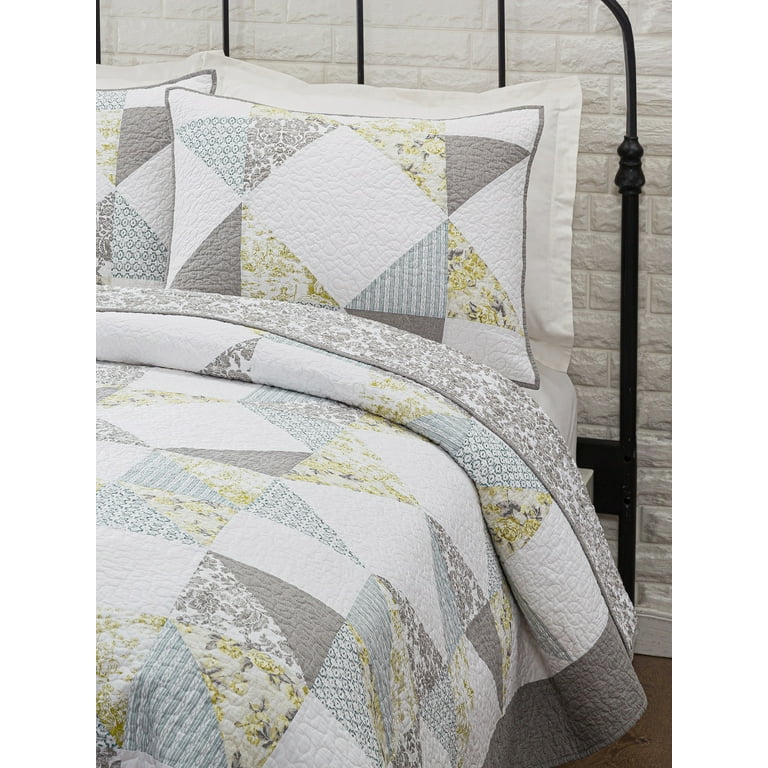 Mary Jane Farm Gray Triangles Cotton Quilts, Queen