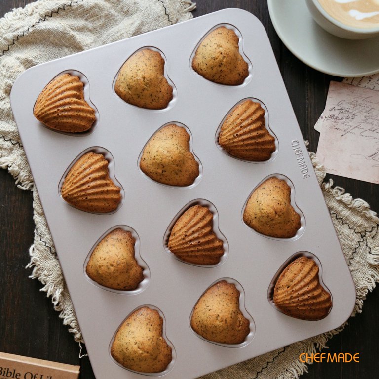CHEFMADE Madeleine Mold Cake Pan, 12-Cavity Non-Stick Heart-Shaped