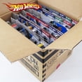 thumbnail image 2 of Surtido de 50 coches y camiones fundidos a presión de Hot Wheels, 2 of 3