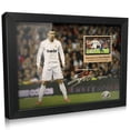 thumbnail image 1 of Foto de póster con marco de escritorio ORIMAMI Ronaldo CR7, 1 of 6