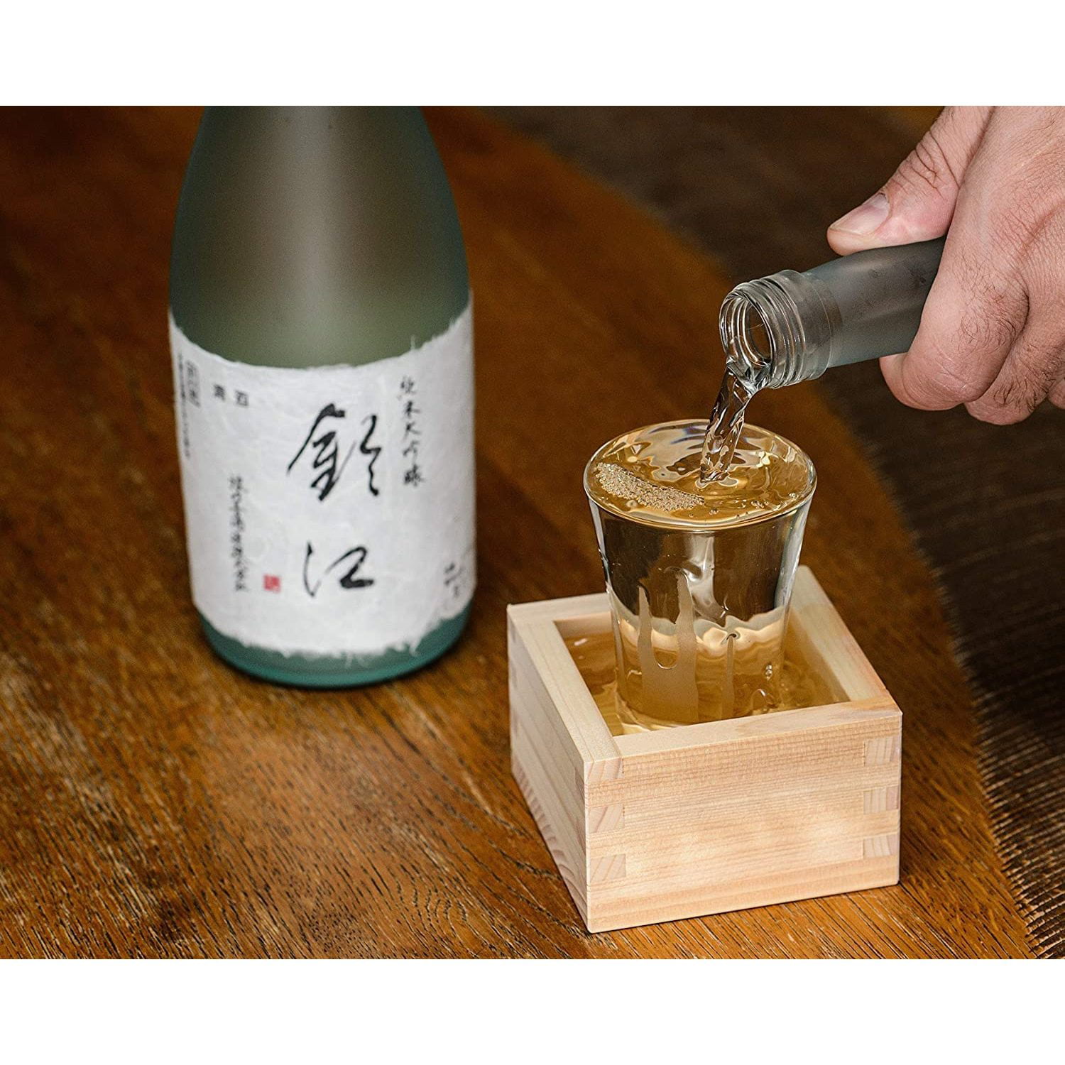 HElectQRIN 3323, Small Wooden Masu Sake Cups Japanese Hinoki Wood Cypress  Saki Cup Box Made in Japan, 2 ounce, Set of 2