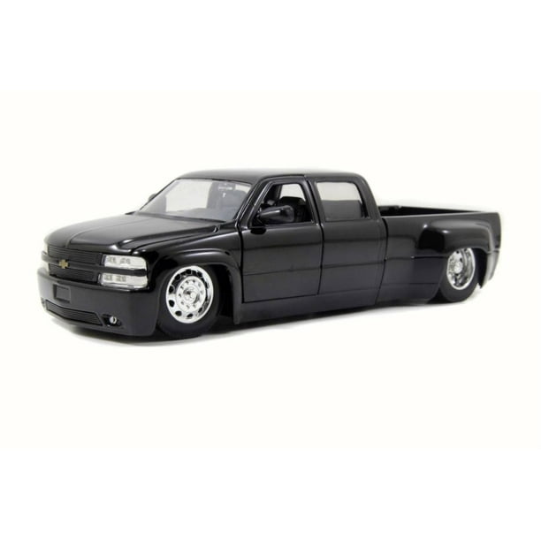 1999 Chevy Silverado Dooley Pickup, Black - Jada 90145YJ - 1/24 Scale  Diecast Model Toy Car