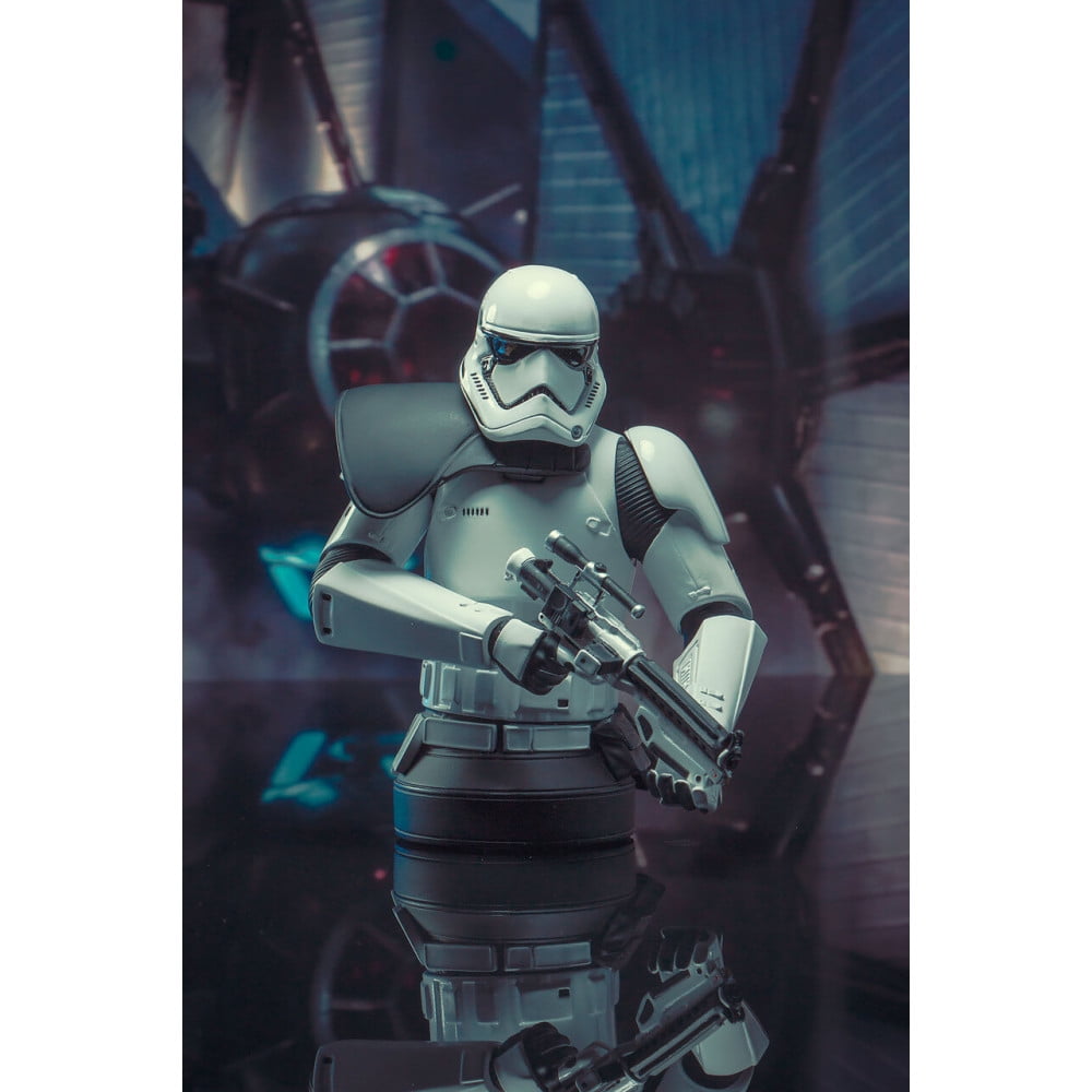 Diamond Select - Star Wars: The Force Awakens First Order Trooper Officer Bust Set (Net), Diamond Select, Gifts