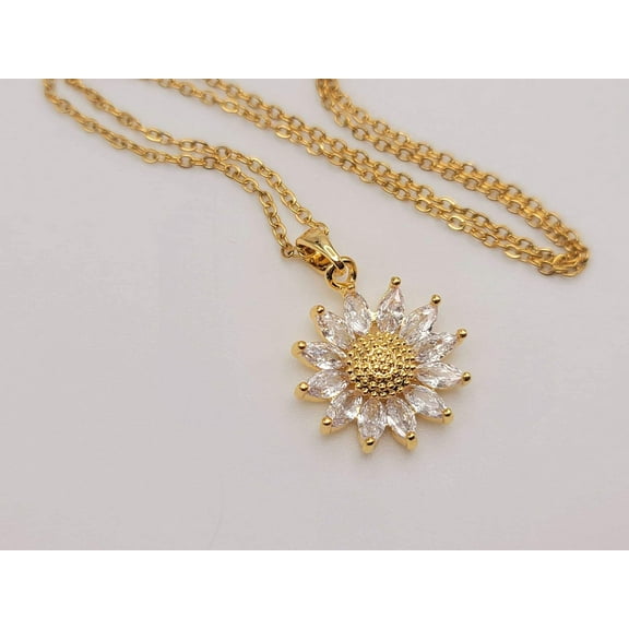 Gorgeous Sunflower Dainty Necklace - gift for her Gold Tone