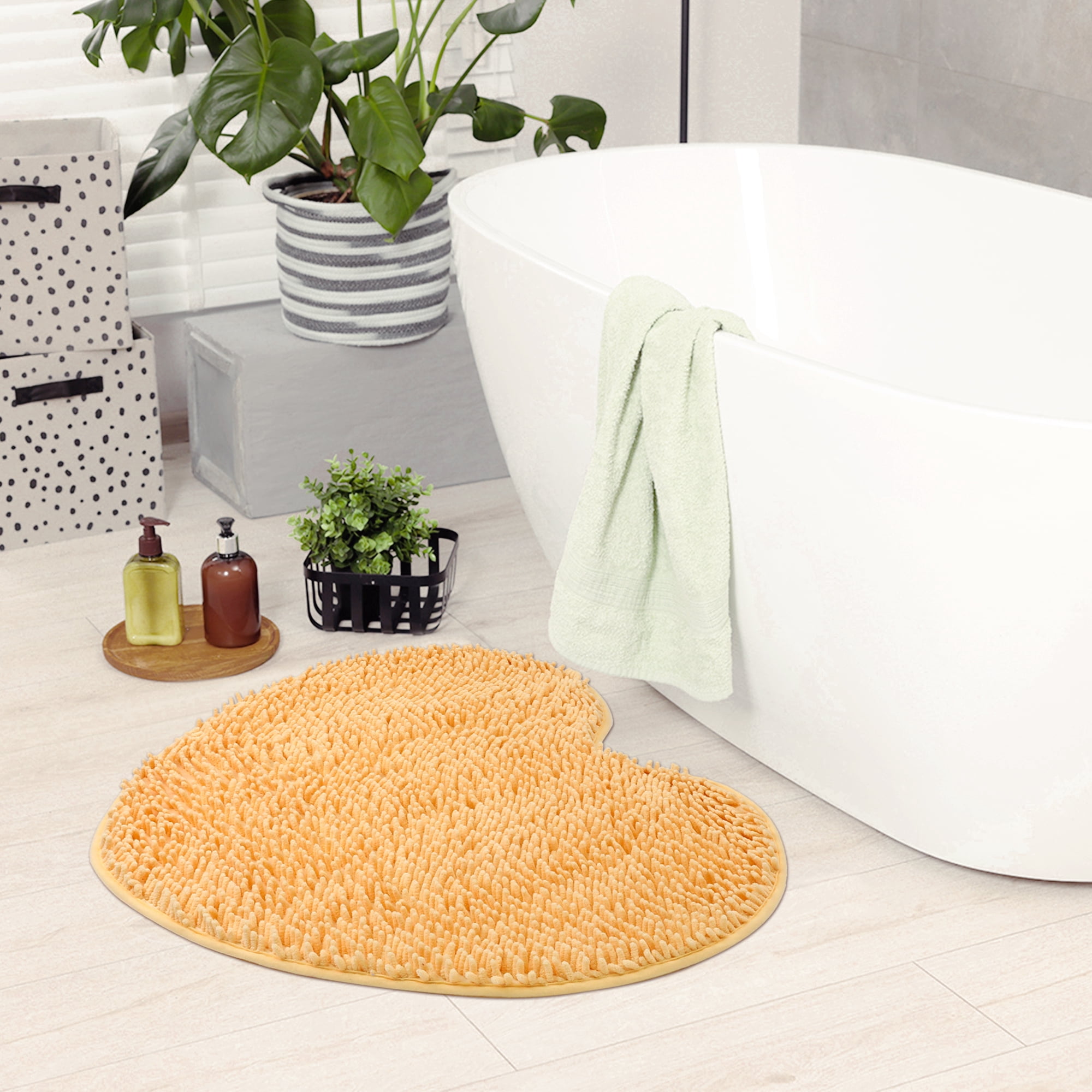 Unique Bargains Heart Shaped Chenille Bath Rugs Soft Shaggy Bath Mat Yellow 28" x 32"