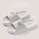 thumbnail image 1 of Zapatillas con estampado de oso para mujer y hombre, sandalias suaves de dibujos animados, antideslizantes, cómodas, para el baño y el aire libre, Verano, 1 of 5