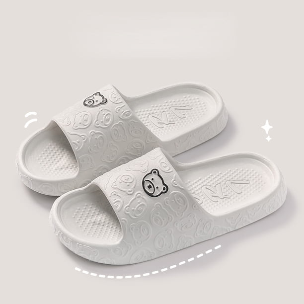 Zapatillas con estampado de oso para mujer y hombre, sandalias suaves de dibujos animados, antideslizantes, cómodas, para el baño y el aire libre, Verano