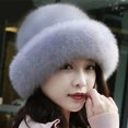 thumbnail image 2 of Gorro cálido de Invierno para mujer, gorro de princesa, gorro de piel de zorro de visón cálido, boina gruesa de piel sintética, gorros gruesos de lana peluda, 2 of 4