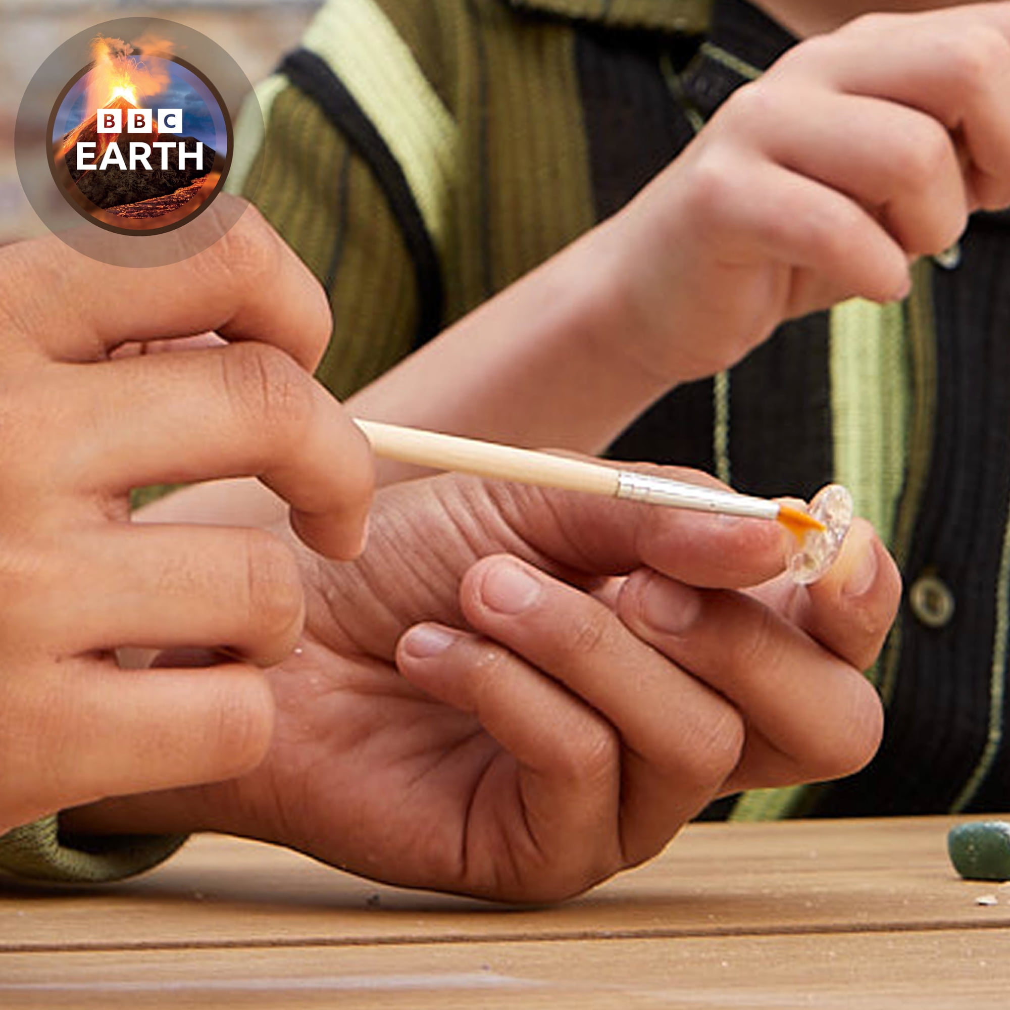 BBC Earth Break Your Own Natural Geodes Kit, Kids STEM Geology Science Set for Boys and Girls, Ages 6+