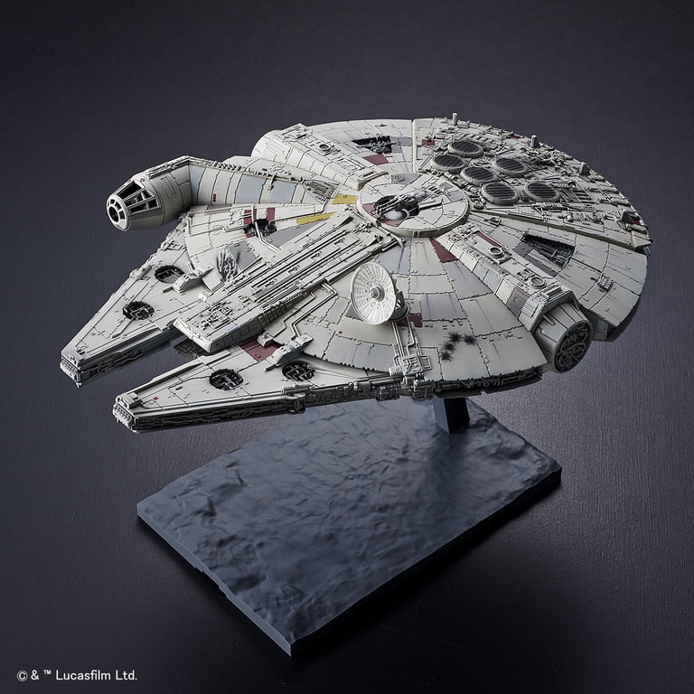 Bandai Star Wars Millennium Falcon The Rise of Skywalker 1/144