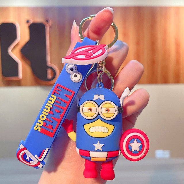 Llavero con colgante de Los Vengadores de Marvel para niños, llavero de coche, llavero de bolsa de teléfono, joyería de adorno, regalos de dibujos animados de Disney Fivean unisex
