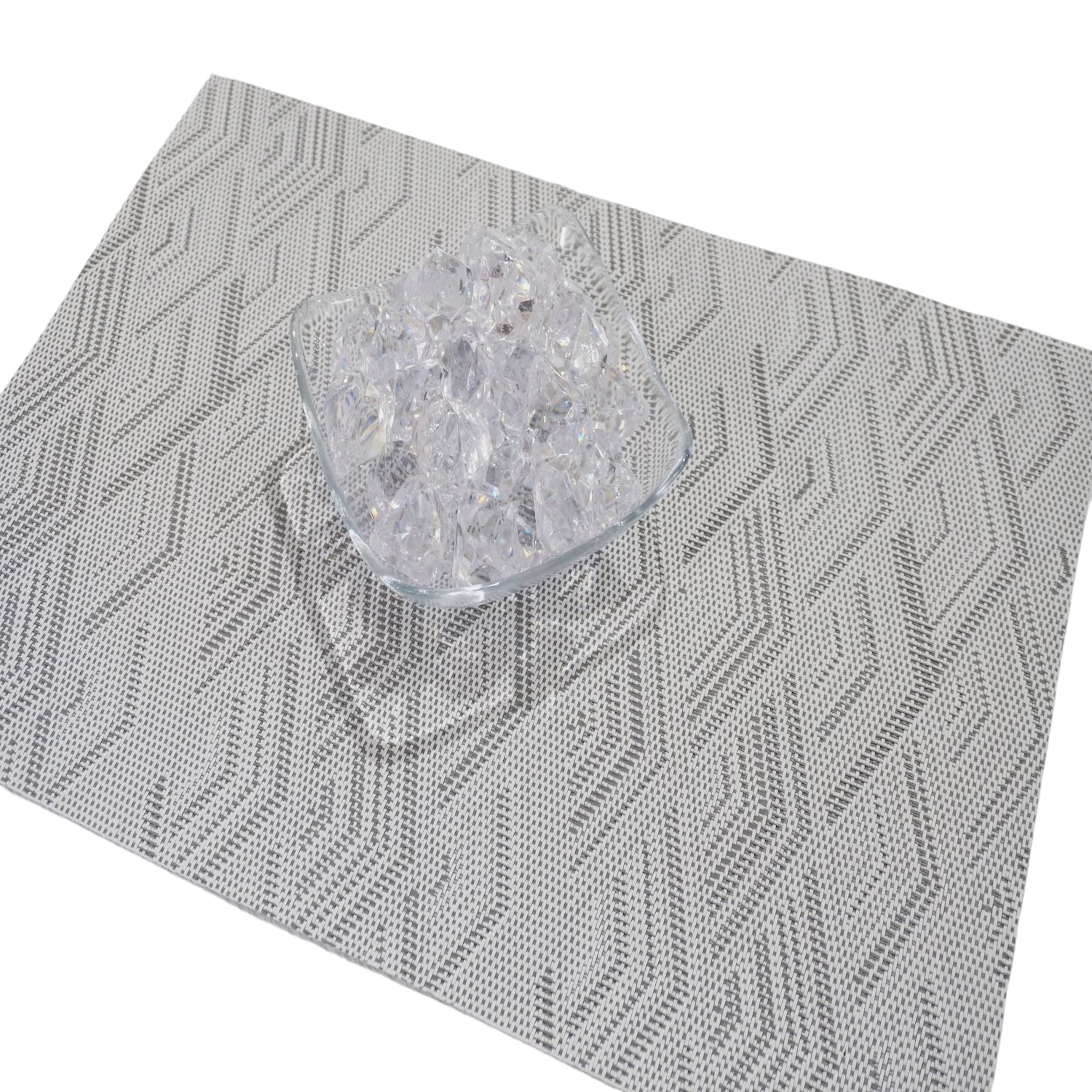 Diamond Woven Vinyl Placemats With Diamond Woven Design Reversible 13 x 19 Rectangular Placemat Set of 6 in Silver