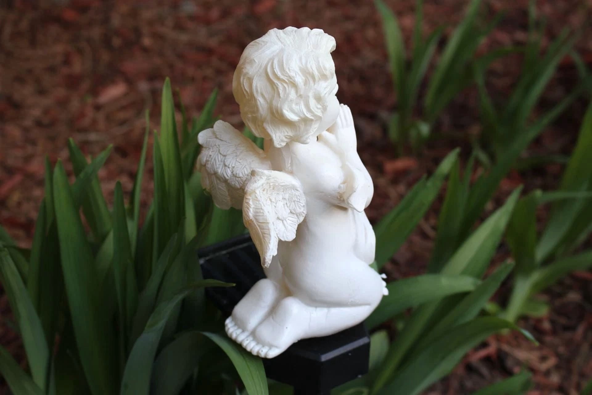 BRAWN- Solar Cherub Angel Statue Garden Yard Art Led Light Outdoor Lawn Pathway Decor