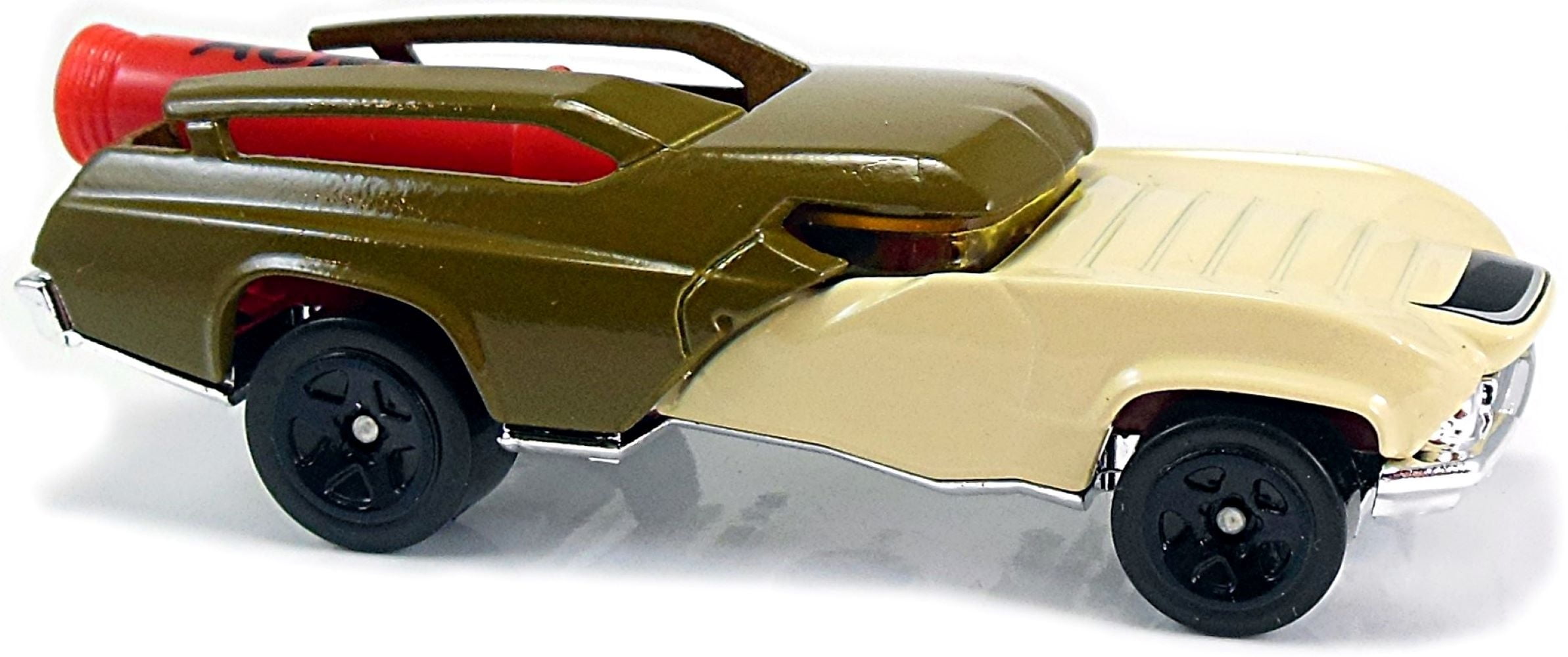 Hot Wheels Looney Tunes Character Car, Wile E Coyote