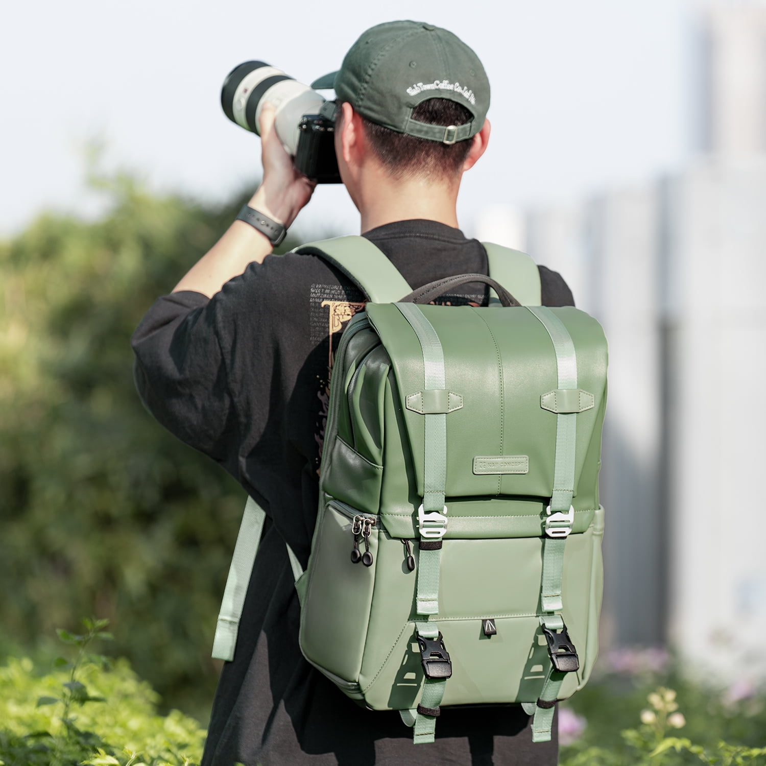 K&F CONCEPT Camera Backpack for 15.6" Laptop, Camera Case for Photography and Travel Use, Camera Bag with Weatherproof Rain Cover-17.7x12.2x7.87inch