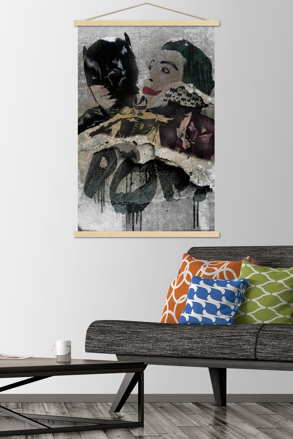 DC Comics - Batman - Grunge Wall Poster with Wooden Magnetic Frame, 22.375" x 34"