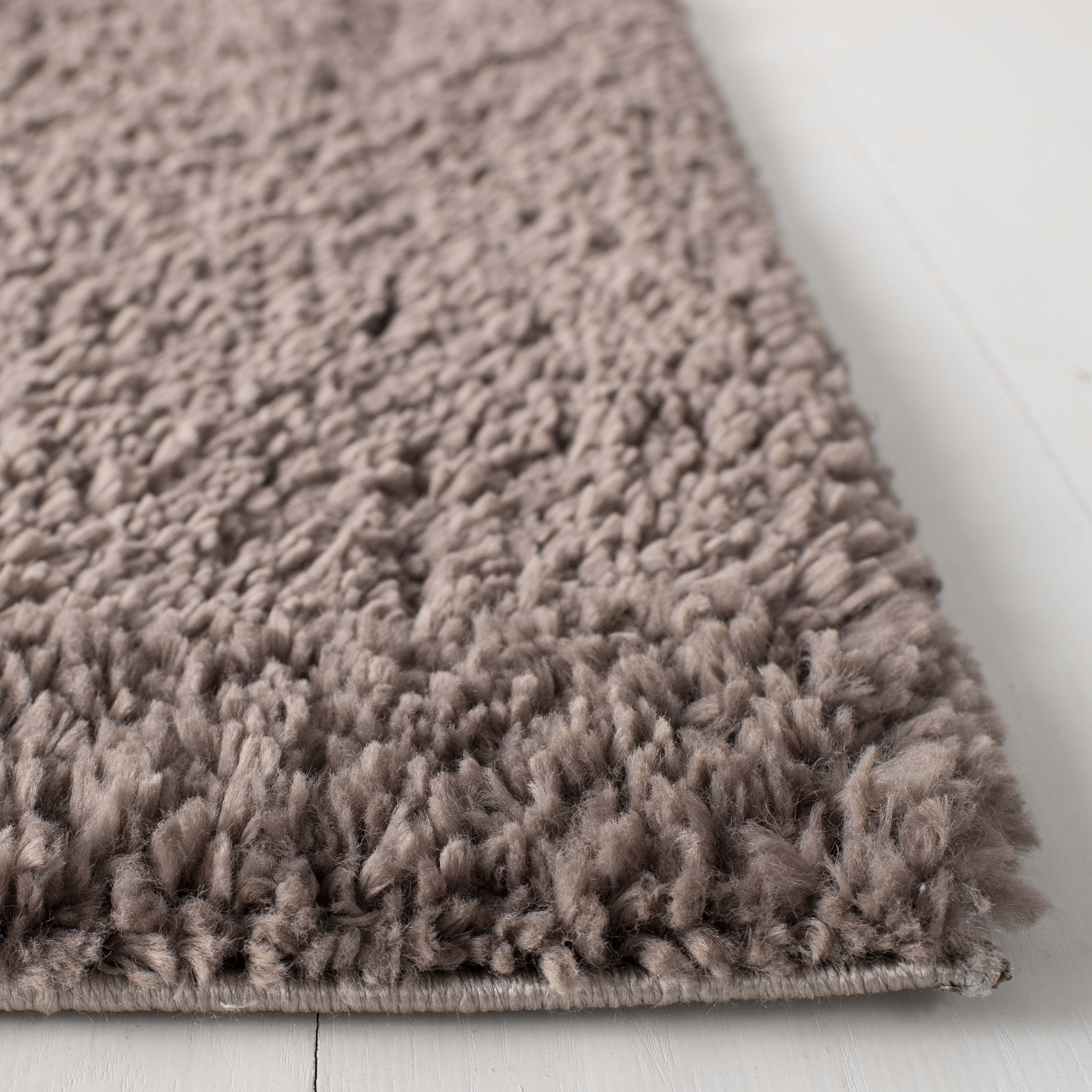 Safavieh August Carlene Solid Plush Shag Area Rug, Taupe, 6' x 8'