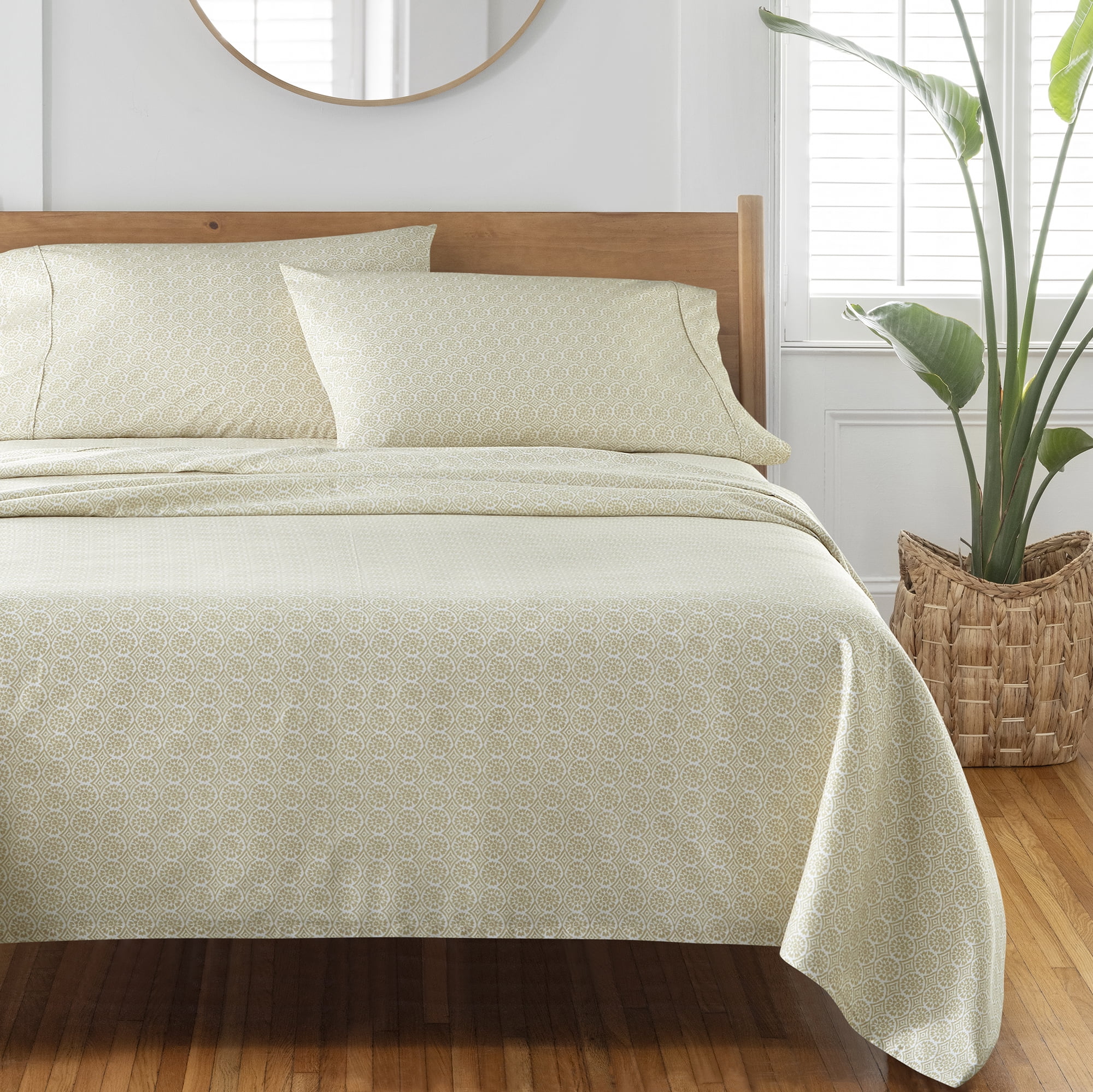 Better Homes & Gardens 4-Piece 300 Thread Count Suzani Almond Biscuit Cotton Sateen Bed Sheet Set, Queen