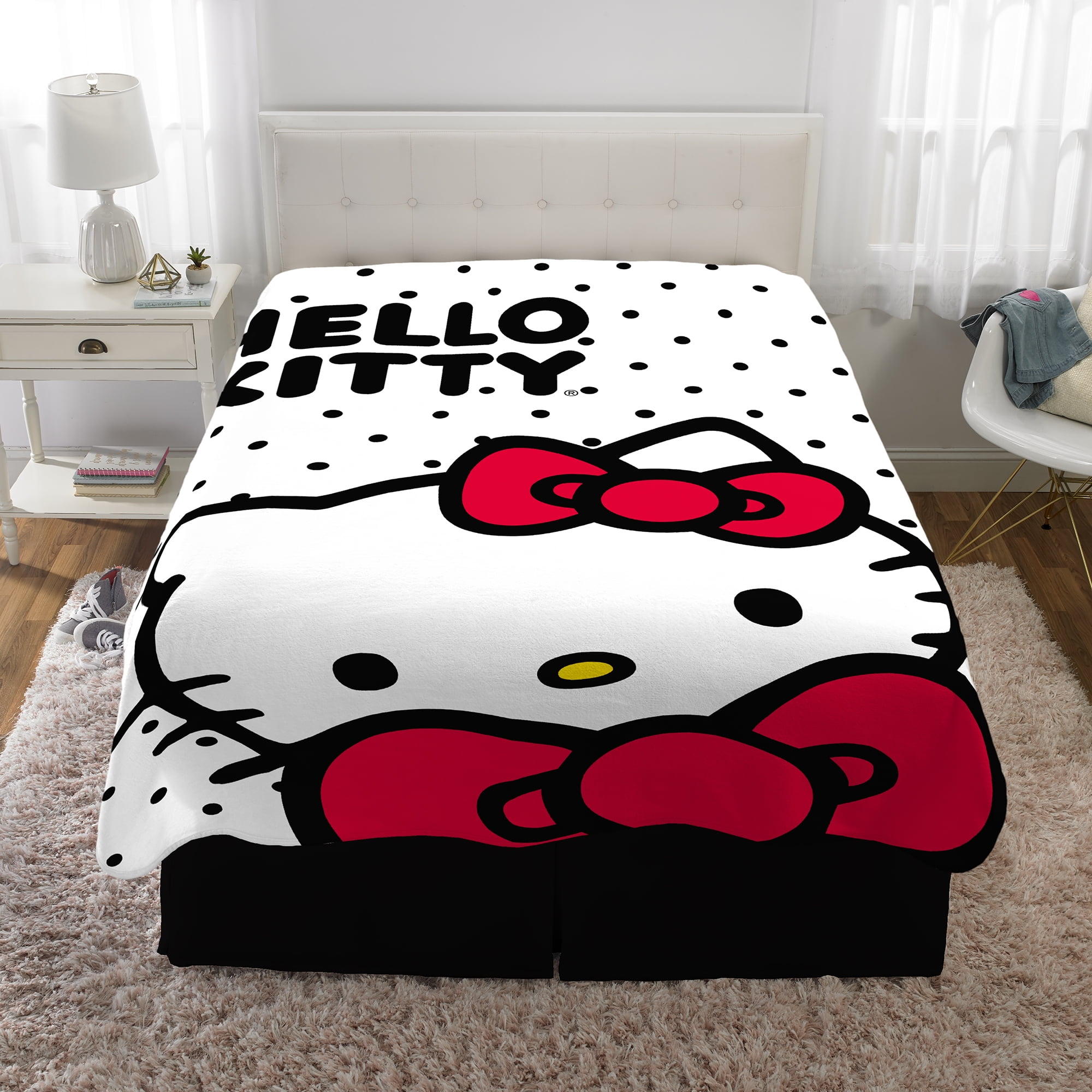 Hello Kitty Kids White Print Fleece Bed Blanket, Twin/Full