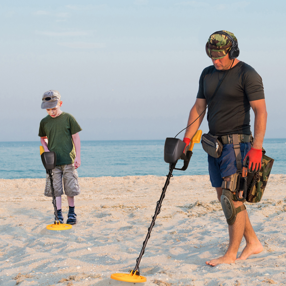Floureon Metal Detector, High Accuracy Professional Handheld Detector with DISC, All-Metal & Pinpointer Modes, Folding Shovel, Gold Hunter Digger for Kids Adults Beginners