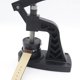 thumbnail image 2 of GOOHOCHY 1Ud Herramienta Para Presionar Relojes Con ABS Sin Rayas Color Negro Resistente, 2 of 8
