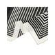 thumbnail image 5 of BUFANDA IMPRESA A RAYAS SIMÉTRICAS DE COLOR CONTRASTANTE INSPIRE CHIC PARA MUJERES, 70x70cm/27.6x27.6" (LxA) HERRINGBONE EN COLOR NEGRO Y BLANCO, 5 of 6