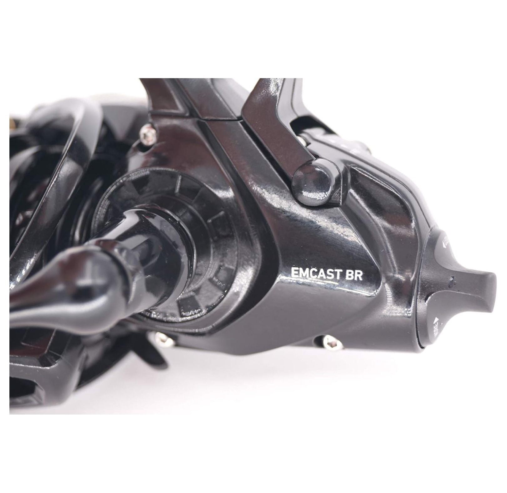19 Emcast BR LT, Freespool Fishing Reel, Front Drag