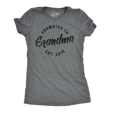 Mens Promoted To Grandma 2019 Tshirt Best Mom T Shirt Gift for New (Best New Brands 2019)