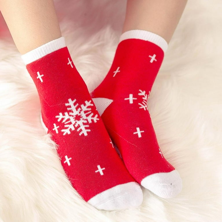 Non skid slipper socks best sale walmart
