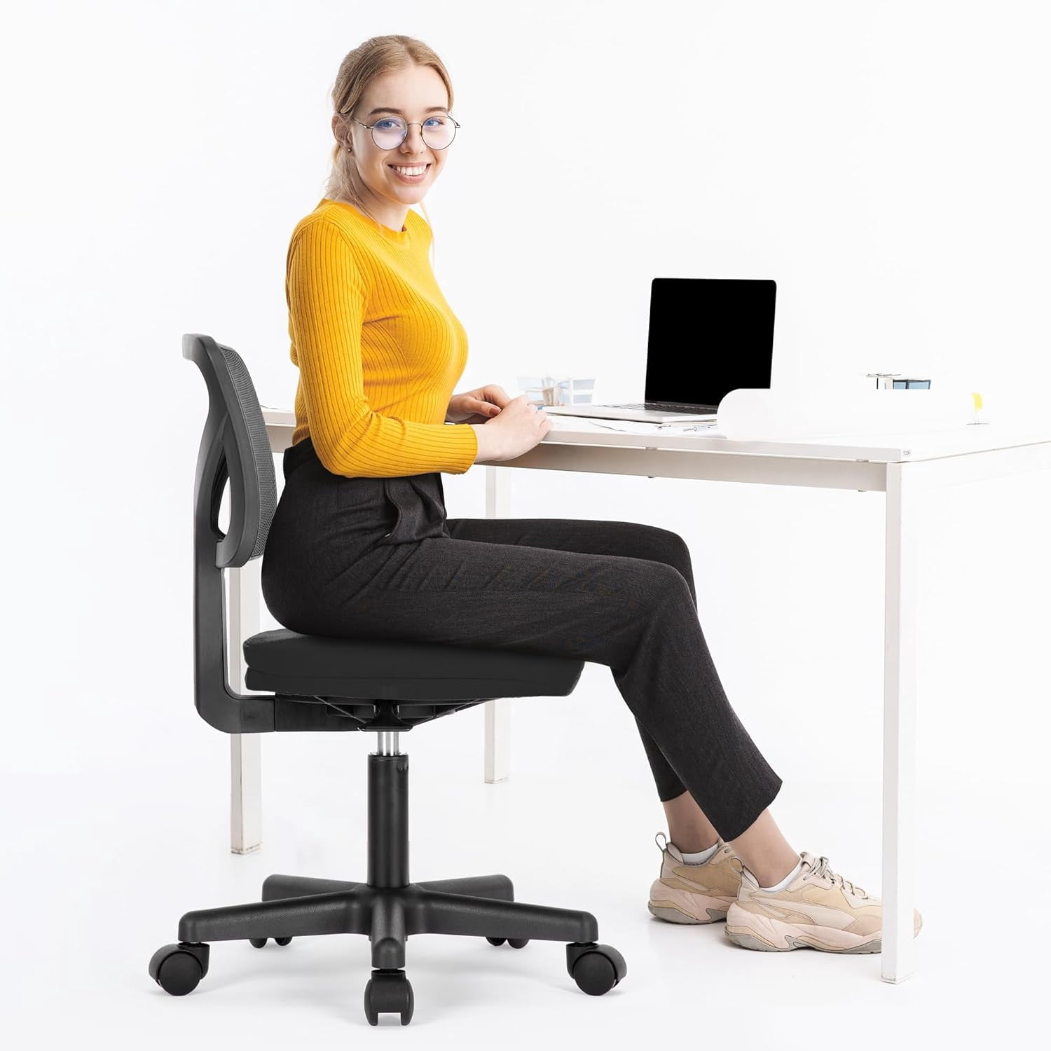 QUIOCOZY Armless Small Home Office Desk Chair, Ergonomic Low Back Computer Chair, Adjustable Rolling Swivel Task Chair with Lumbar Support for Small Space