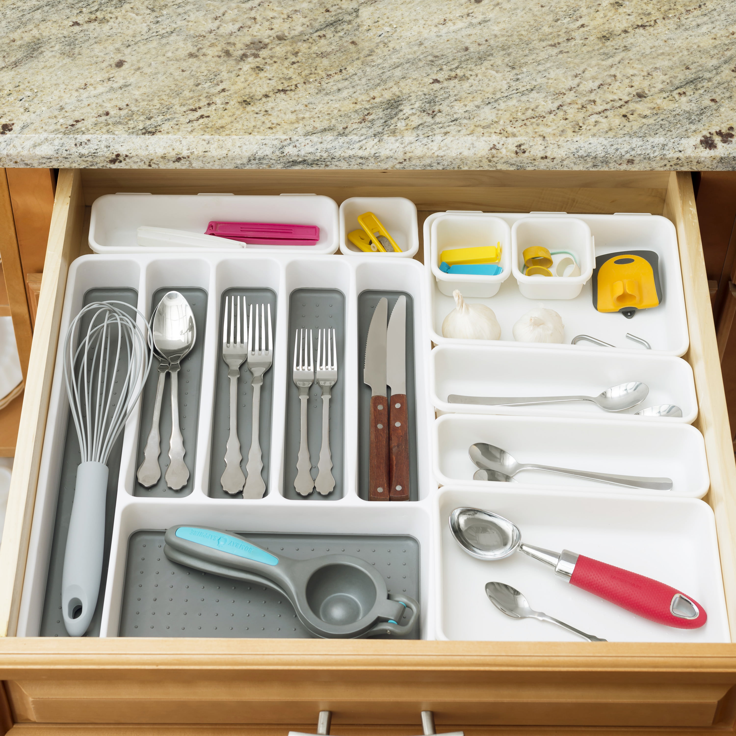 Rubbermaid No Slip White Drawer Organizer 2 in. x 12 in. x 15 in. with  Large Cutlery Tray 1994531 - The Home Depot