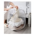 thumbnail image 4 of Cesto plegable de malla para la colada con apertura amplia y bolsillo lateral, diseño que ahorra espacio para guardar ropa. (Blanco), 4 of 5