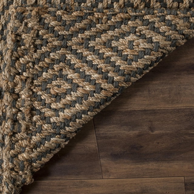 Hawthorne Collection 4' X 6' Hand Woven Jute Rug in Natural and Gray
