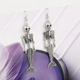 thumbnail image 2 of Pendientes colgantes con dije de calavera de sirena y huesos de esqueleto humano vintage chapados en plata, 2 of 5