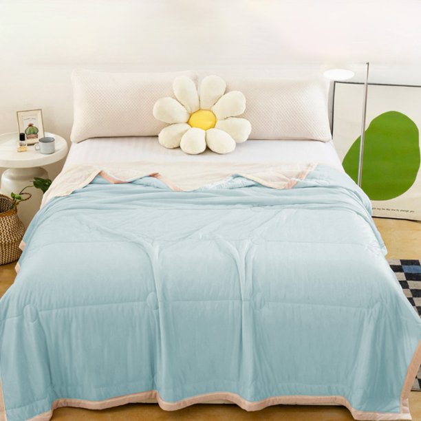 Summer Solid Color Ice Silked Touch Thin Quilt Air Conditioning Quilt Soft And Breathable Washable Summer Cool Quilt