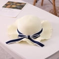 thumbnail image 5 of Sombrero de paja con lazo para mujer, circunferencia de 56-58 cm, borde ondulado, cinta, ala grande, sombrero para el sol, sombrero de verano, protector solar, sombrilla de playa, 5 of 5