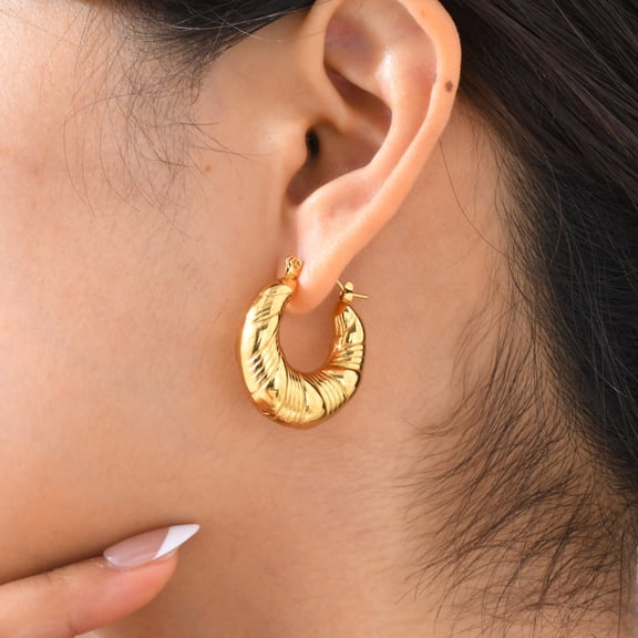 Simple Womens Hoops Earrings Non Tarnish Stainless Steel Hoop Earrings for Women Trendy Earrings Jewelry Gifts for Girlfriend Wife