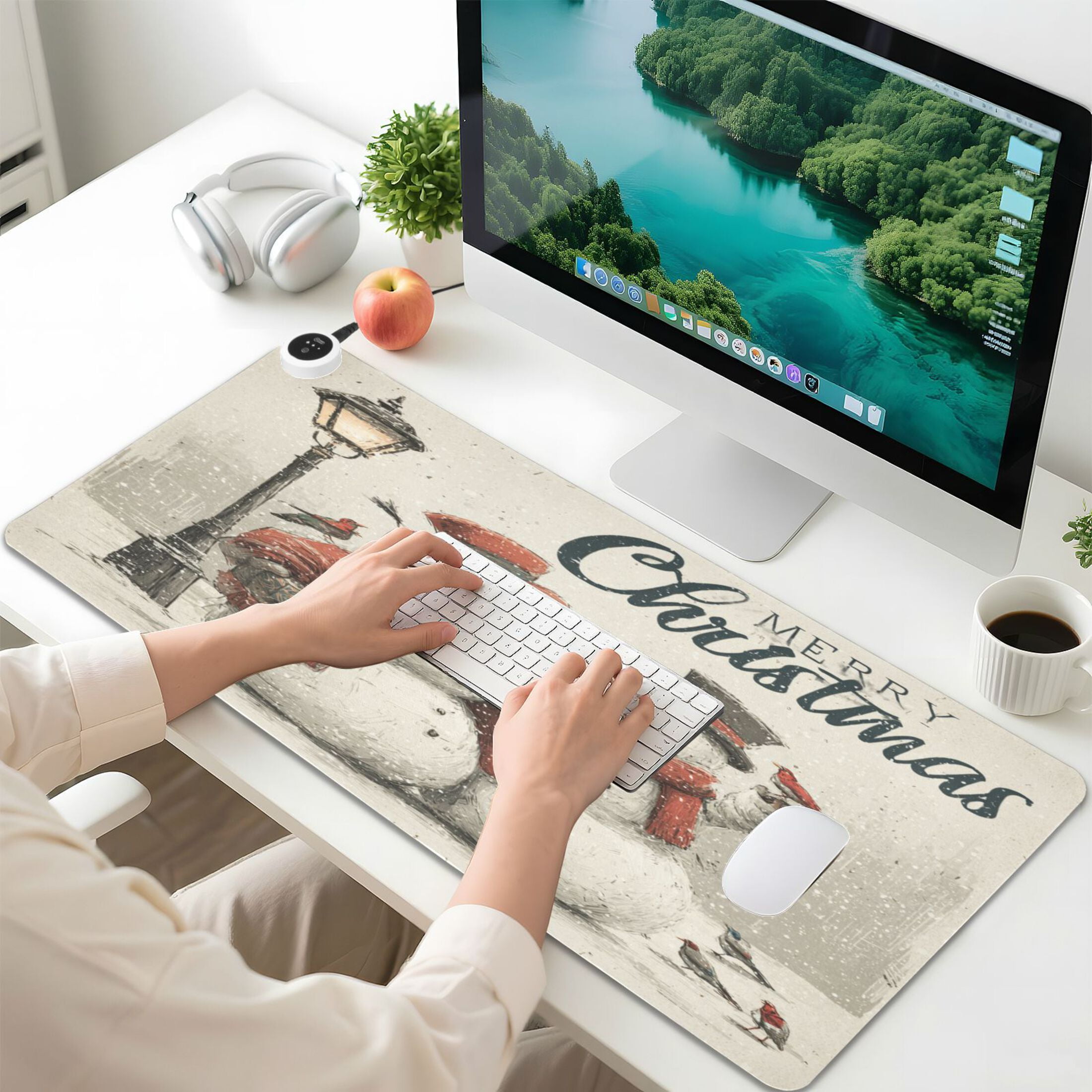 Wobogo Vintage Snowmen Heated Mouse Pad Extra-Large Desk Mat With 3 Heating Levels and 3-hour Auto Shut-Off Protection Ideal for Computer Keyboards Home Office Hand-warming Essential 31.5in × 13in