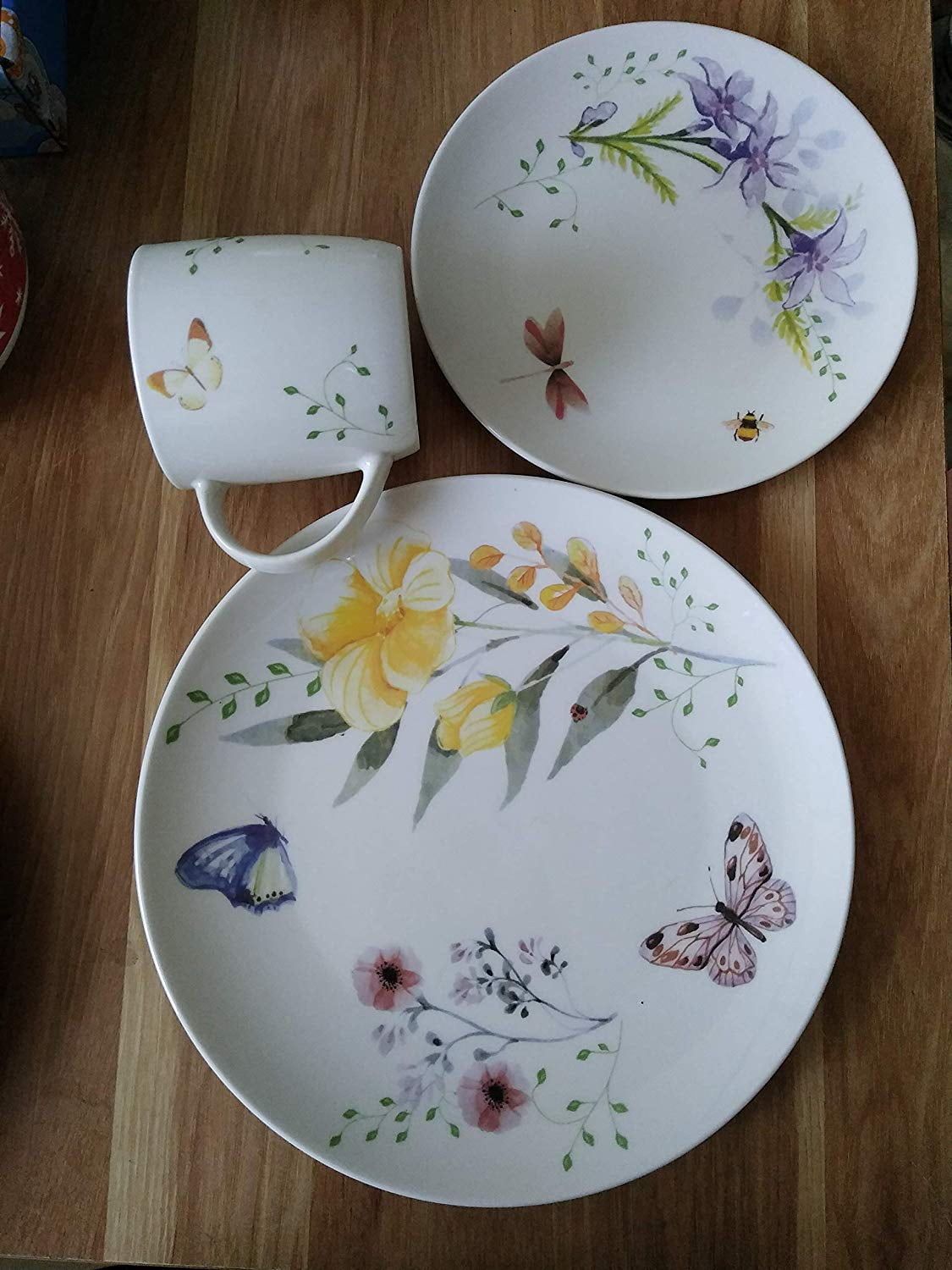 coastal collection outdoor living sea turtle melamine dinnerware on Melange 32 Piece Place Setting Premium Porcelain Dinnerware Set Butterfly Garden Collection Service For 8 Microwave Dishwasher Oven Safe Dinner Plate Salad Plate Soup Bowl Mug 8 Each Walmart Com Walmart Com